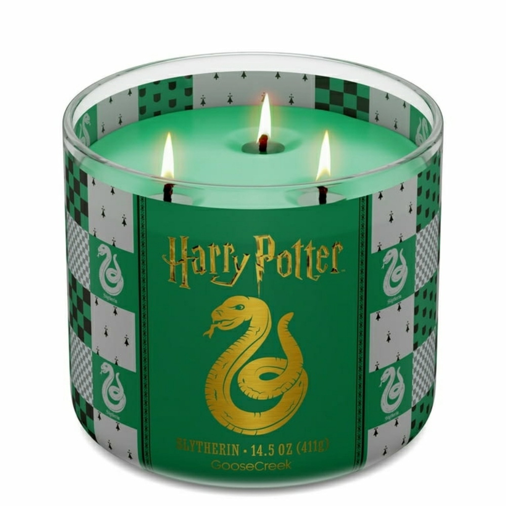 Goose Creek Slytherin 3-Wick Harry Potter Green Grey Candle New - Picture 3 of 8